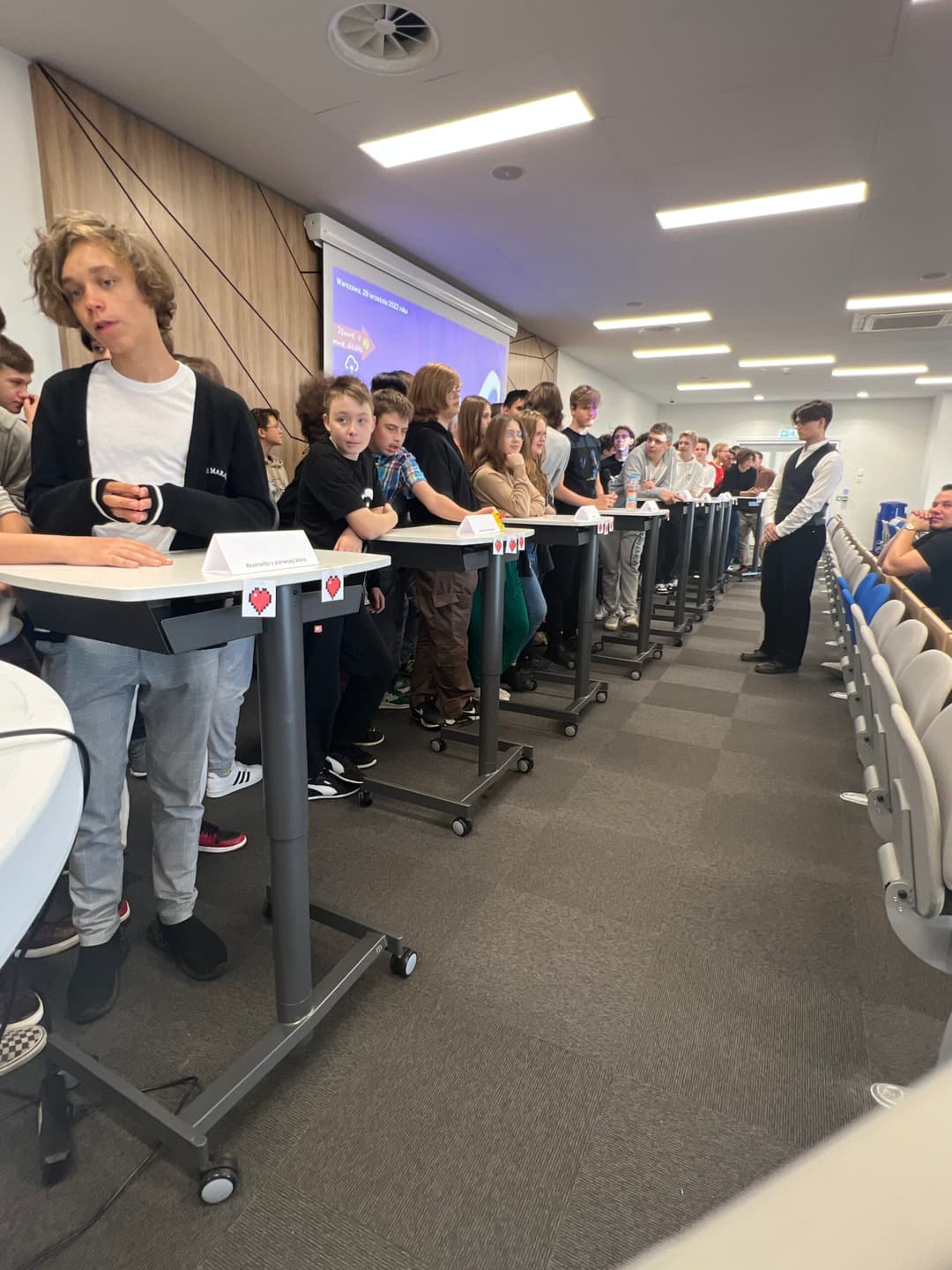 1-z-techni-schools-otrzesiny-pierwszej-klasy-w-warszawie